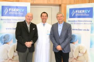 Rotary Club Landshut-Trausnitz übergibt Spendenscheck für die Waisenkinder der Medizin